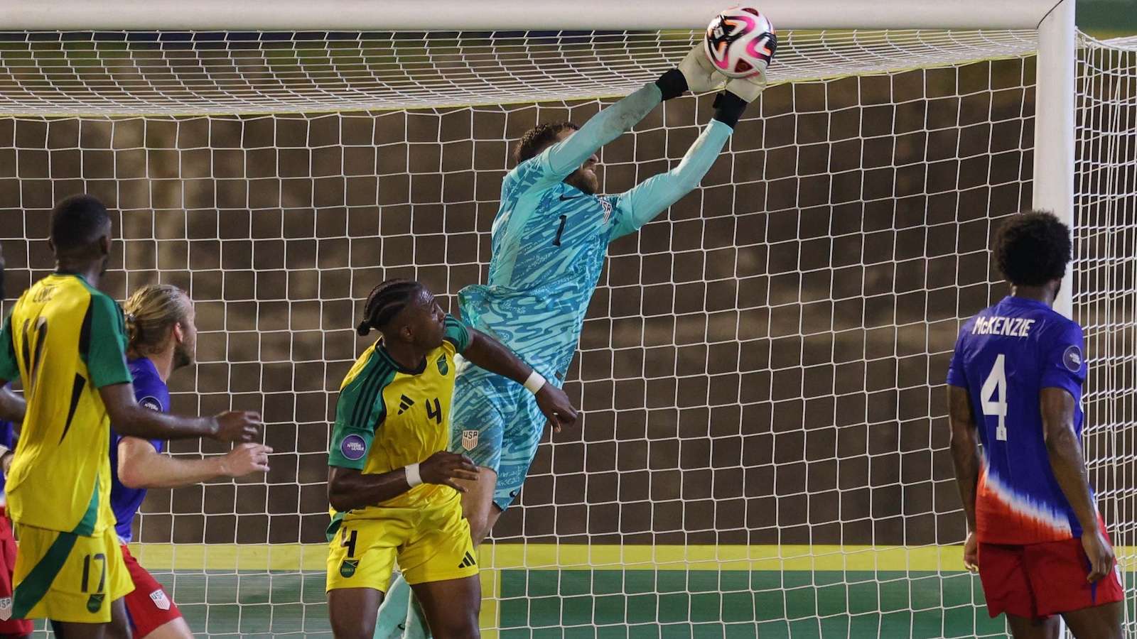 对于国少队 对于国少队