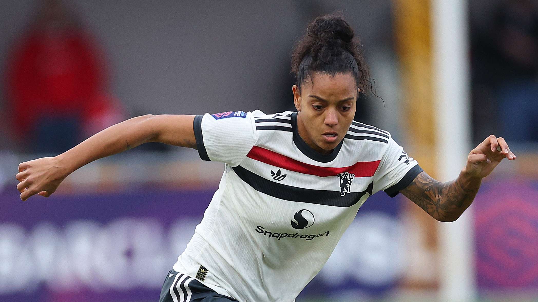 青绿色的元 青绿色的元